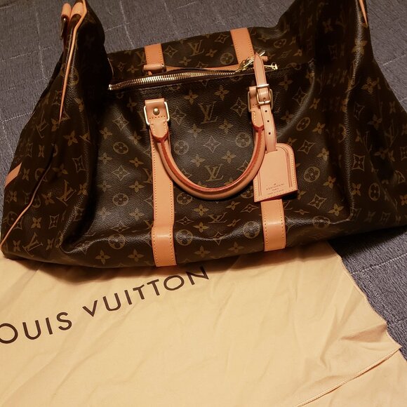 Louis Vuitton Keepall 55 Duffle Bag - Picture 3 of 16